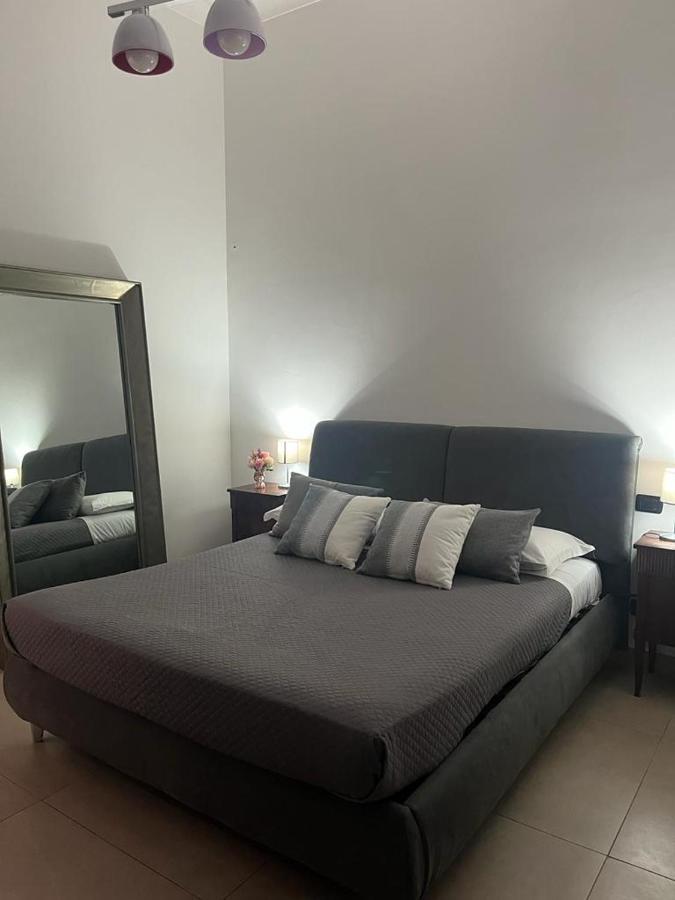 Apartmán Duomo Family House Neapol Exteriér fotografie